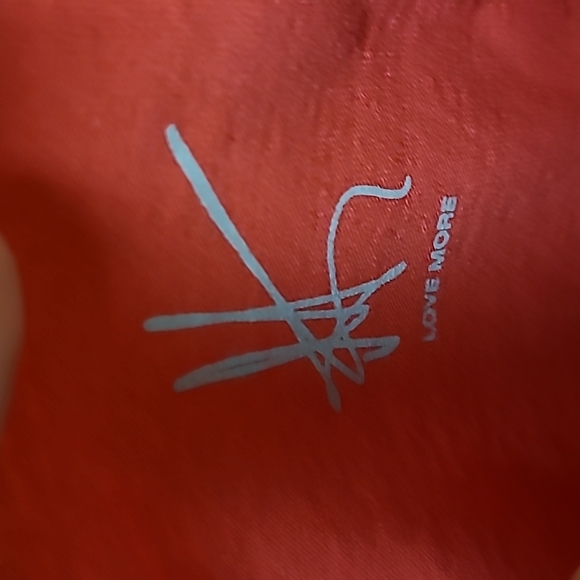 Love More long t-shirt - Picture 3 of 4